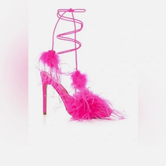 NWT- Azalea Wang Elegant Pink Feathered Women's Heels Size 7. - Picture 2 of 10